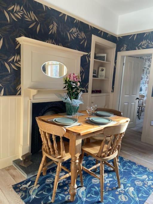 Signalman'S Cottage In Clachnaharry South Kessock Екстериор снимка
