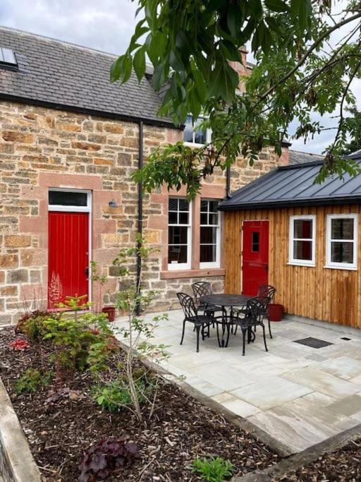 Signalman'S Cottage In Clachnaharry South Kessock Екстериор снимка